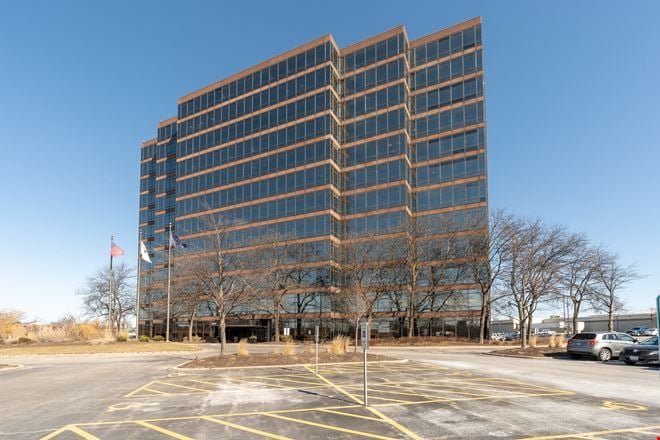 IL, Schaumburg - 1600 Corporate Centre