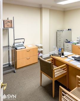For Sale: Prime Hamburg Area Office Suite