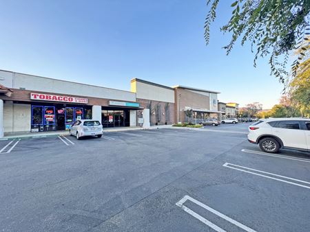 Commercial space for Rent at 3885-97 Cochran St in Simi Valley
