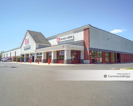 Photo of commercial space at 75 Spring Street in Southington