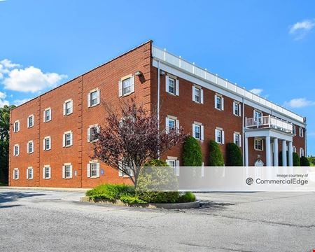 Office space for Rent at 283 Commack Road in Commack