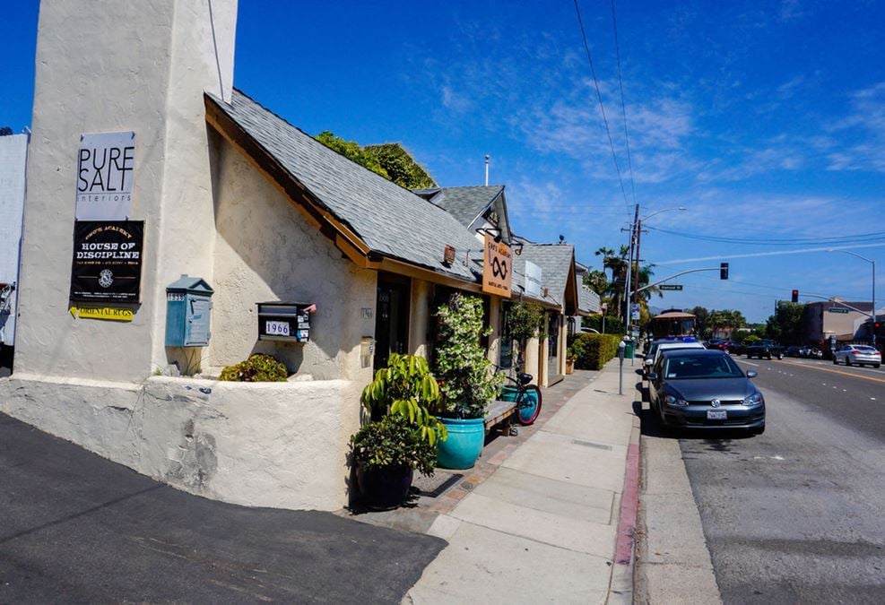 Laguna Beach Shopping Strip