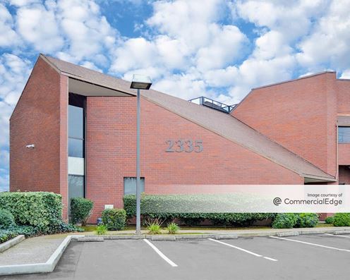 Campus Commons Financial Center