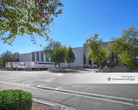 Estrella Commerce Park