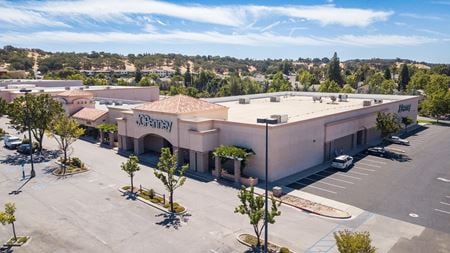 Retail space for Rent at 120 Niblick Rd in Paso Robles