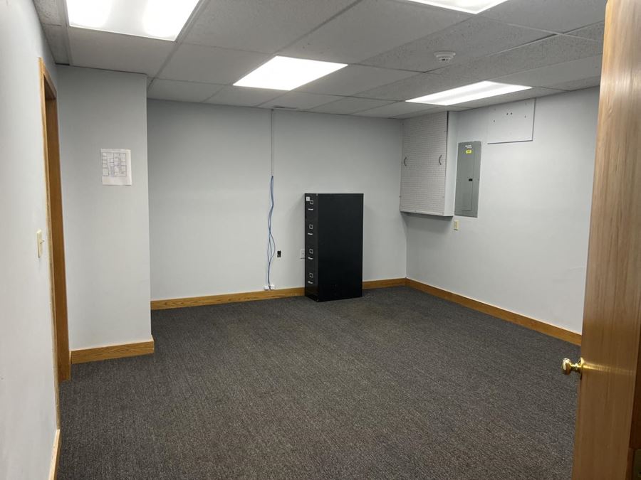 74 Northeastern Blvd #9B Nashua