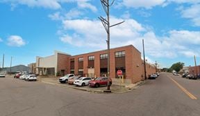 2320 W 4th Ave