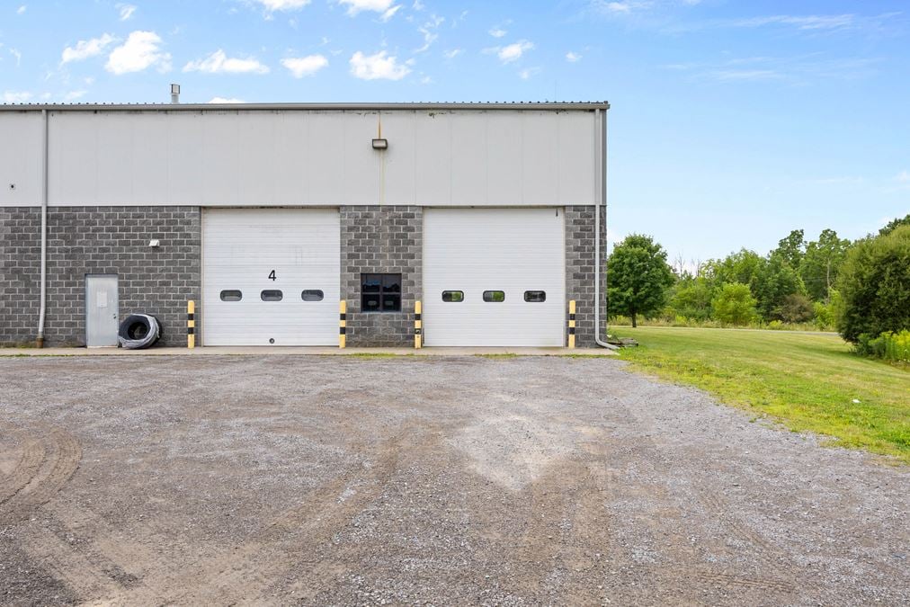 2926 Lakeville Rd