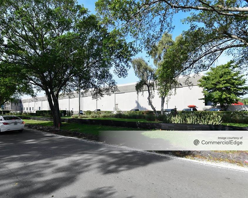Miami Lakes Research & Industrial Park - 14400 & 14420 NW 60th Avenue