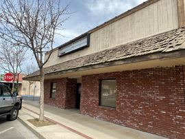 Office/Retail Space in Charming Downtown Reedley