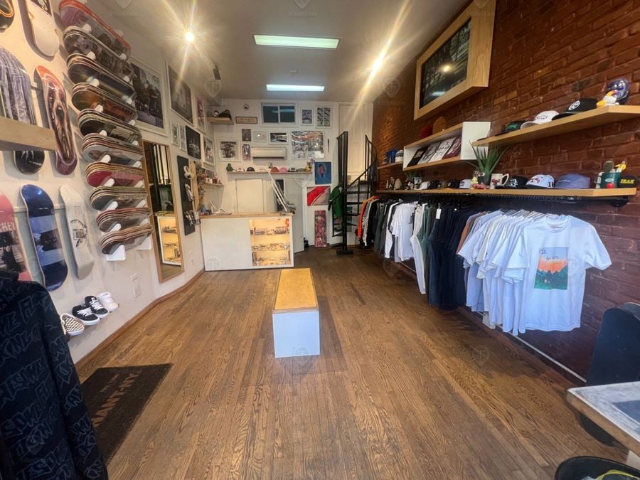 450 SF | 1096 Dekalb Ave | Newly Renovated Boutique Retail Space For Lease