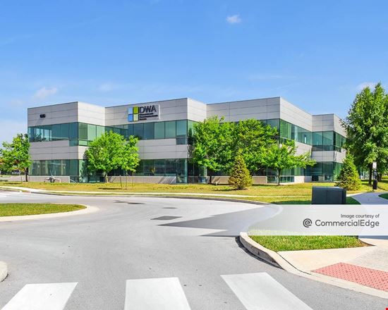 Lakeside Corporate Centre