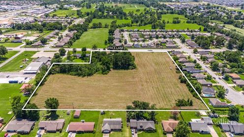 1101 W Price Lane, Rogers