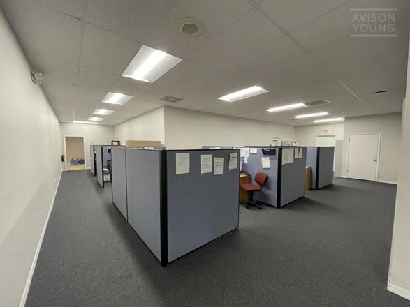 1985 Corporate Square