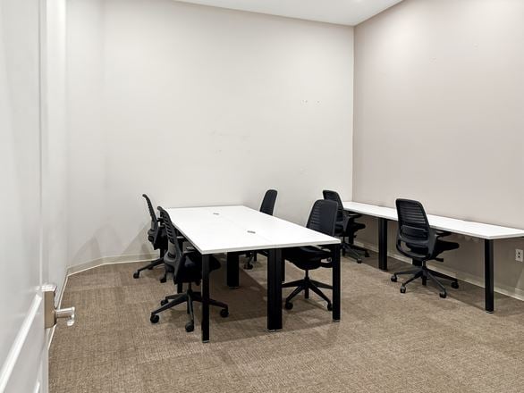 Regus - Gilbert - W Elliot Rd