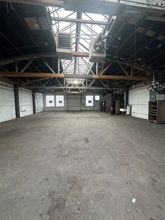 2328 W. Nelson St.