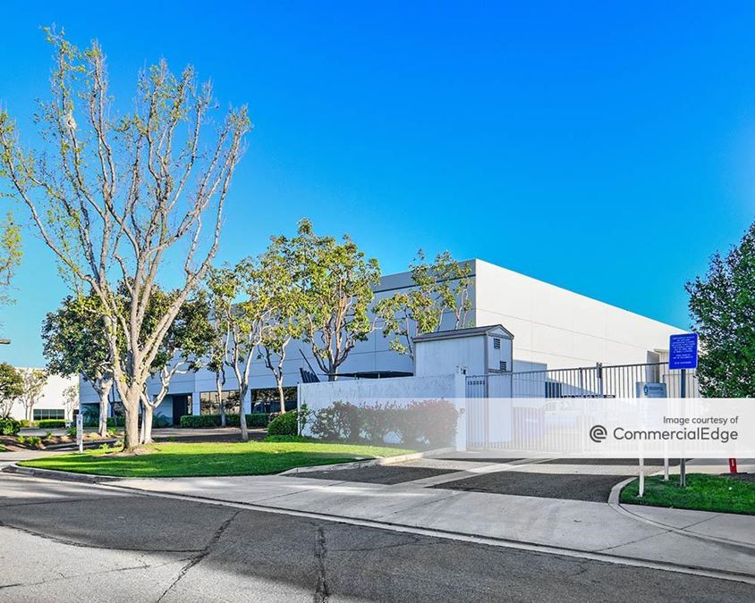 4950 East Hunter Avenue, Anaheim Industrial Space For Lease