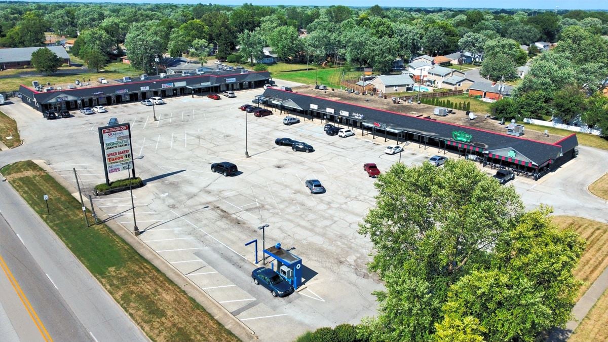 The Meadowood Shopping Center