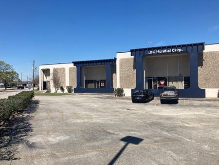 Photo of commercial space at 6122-48 S. Loop East in Houston