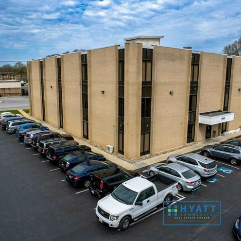 7845 Oakwood Professional Building