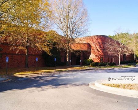 Industrial space for Rent at 7800 The Bluffs in Austell