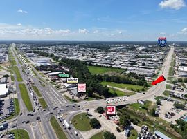 Retail Pad on High Profile Siegen Lane