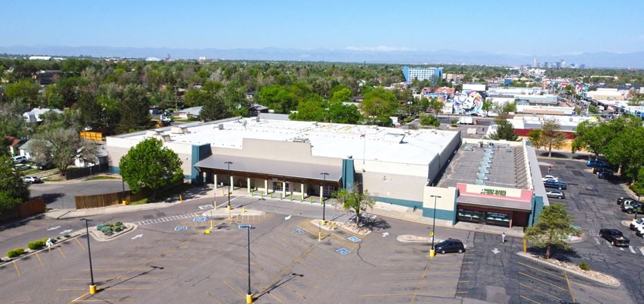 Century Square Shopping Center