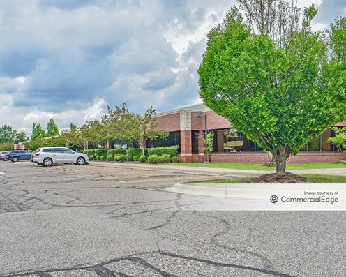 Meadowbrook Corporate Park - 26800 Meadowbrook Road