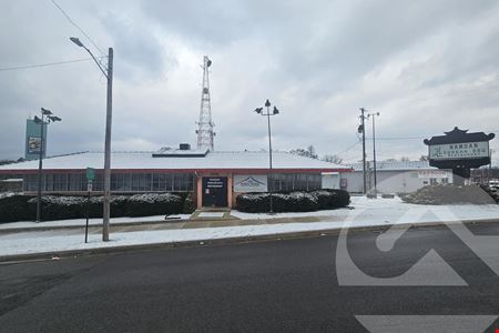 Retail space for Sale at 1844 S Westnedge Ave in Kalamazoo