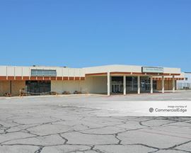 1305-1313 Brown Trail