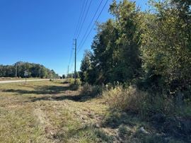 6+- Acres Highway 165