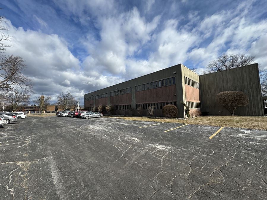 Twin Oaks Medical Building