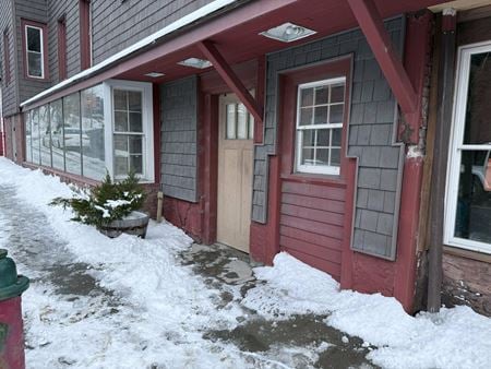 Retail space for Rent at 377 Congress Street in Troy