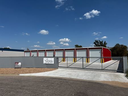 Photo of commercial space at 2342 N. Zoo Park Cir. in Wichita
