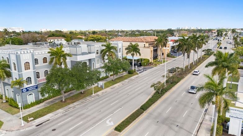 625 Tamiami Trail North