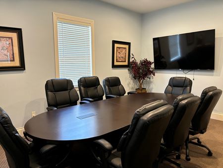 Office space for Rent at 5815 South MacDill Avenue in Tampa