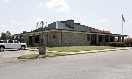 Photo of commercial space at 2000 West Reno Street in Broken Arrow