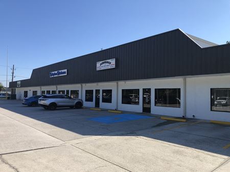 Industrial space for Rent at 1575 Cattlemen Rd  in Sarasota