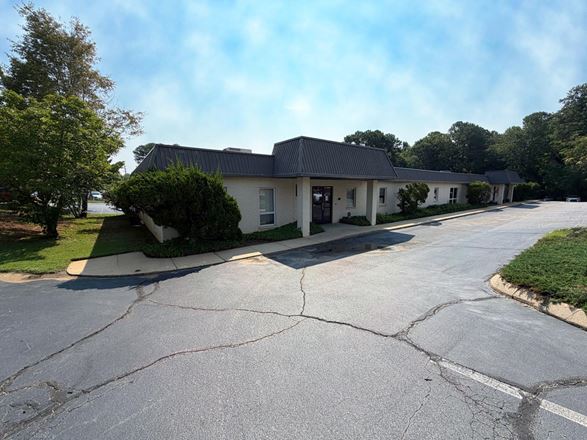 3012 Falstaff Road