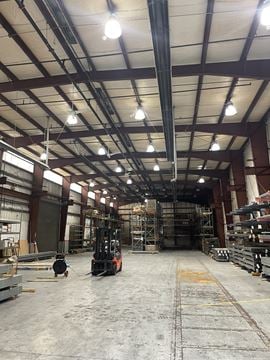 Free Standing Industrial Building with Fenced Yard