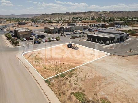 Retail space for Rent at 1450 South River Road in St. George