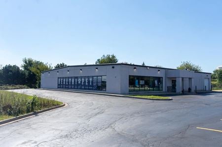 Retail space for Sale at 2620 N Farnsworth Ave in Aurora