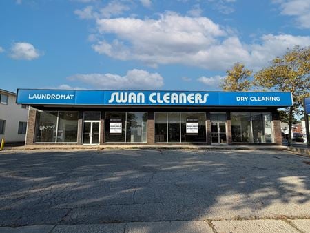 Retail space for Rent at 2774 E Main St # 2776 in Bexley
