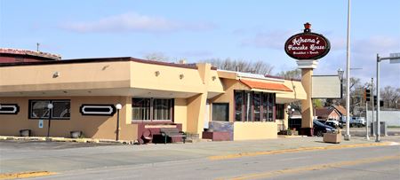 Photo of commercial space at 580 Burnham Ave in Calumet City