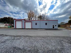 105 W Ezzard Ave - DALTON