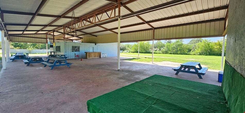 2510 W Cedar Bayou