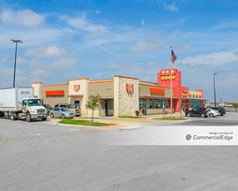 The HEB Plus! Hutto Shopping Center