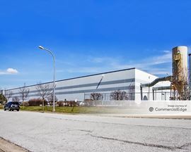 425 Crossing Drive