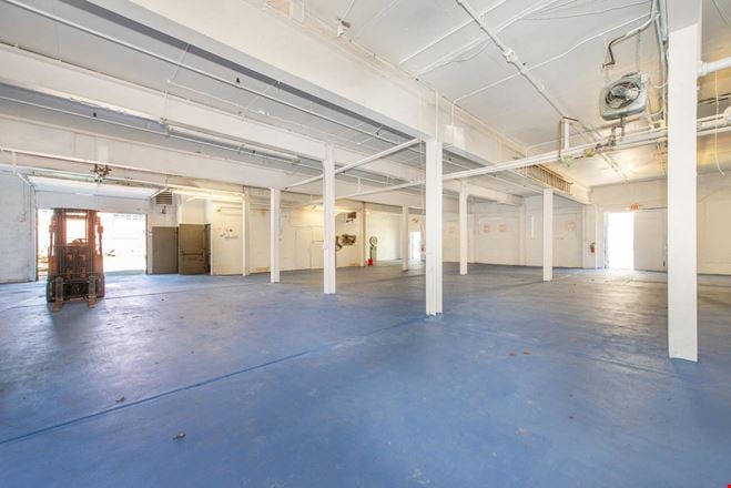 Dixo Industrial Warehouse