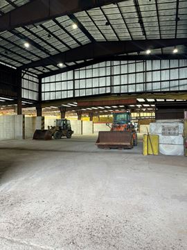 PRICE REDUCED on Rail Served Warehouse